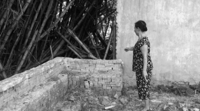 B&agrave; Chờ cho rằng diện t&iacute;ch đất gia đ&igrave;nh b&agrave; bị lấn chiếm.