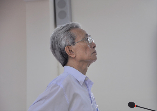 Bị c&aacute;o Nguyễn Khắc Thủy. (Ảnh: b&aacute;o Người lao động)