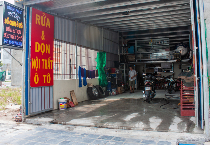 Một cửa h&agrave;ng rửa v&agrave; dọn nội thất &ocirc; t&ocirc; đ&atilde; đi v&agrave;o hoạt động tại khu đ&ocirc; thị Dệt may Nam Định.