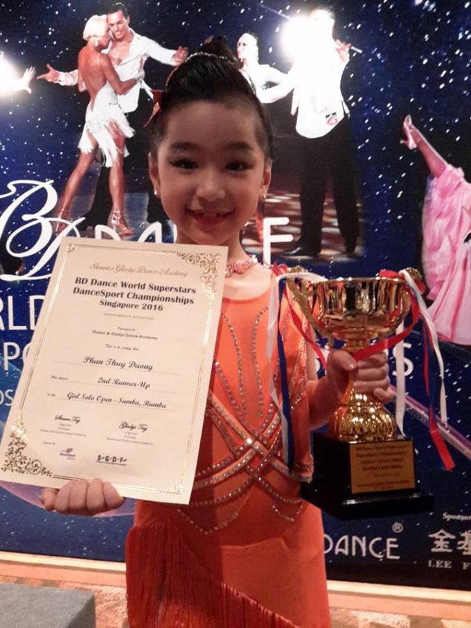 Th&agrave;nh Dương gi&agrave;nh được giải thưởng cao.