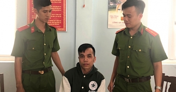 Bắt đối tượng làm giả con dấu, chữ ký của lãnh đạo phường