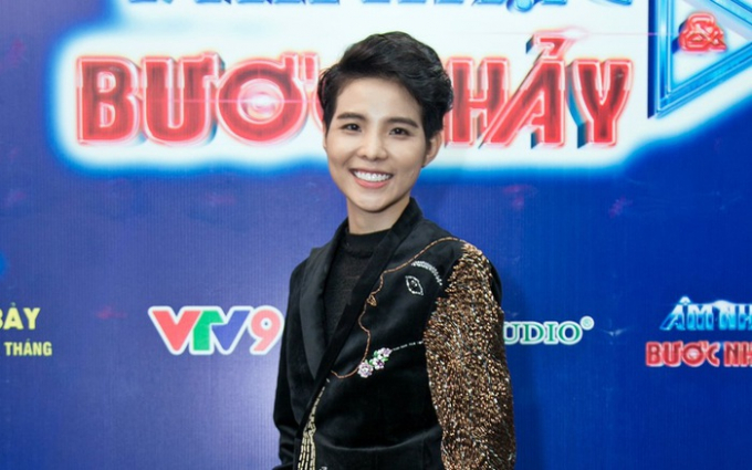 Vũ C&aacute;t Tường mong muốn kh&aacute;n giả nhớ đến m&igrave;nh qua &acirc;m nhạc hơn l&agrave; ho&agrave;i nghi về giới t&iacute;nh