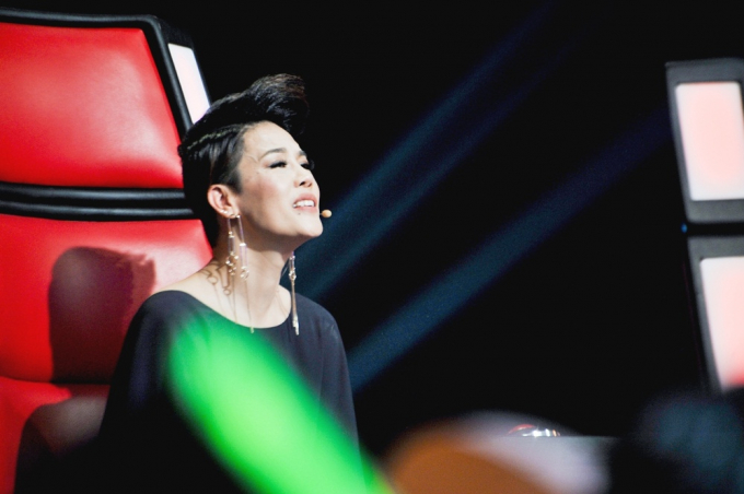 T&oacute;c Ti&ecirc;n thắc mắc v&igrave; học tr&ograve; Thu Phương