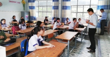 Thí sinh cả nước nô nức làm thủ tục dự thi THPT quốc gia 2018