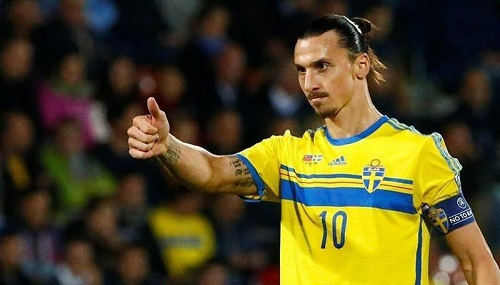 Ibrahimovic thời c&ograve;n thi đấu cho Thụy Điển