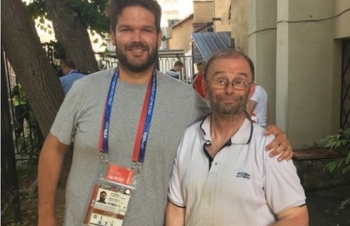 Vượt 3000 km tới Nga xem World Cup, ngớ người phát hiện quên vé ở nhà