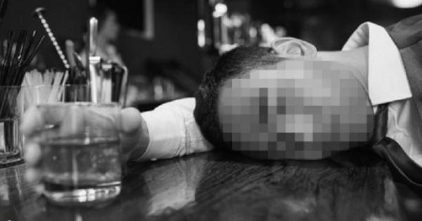 Phó tổng giám đốc tập đoàn lớn trúng "mê hồn hương" của nữ phóng viên rởm