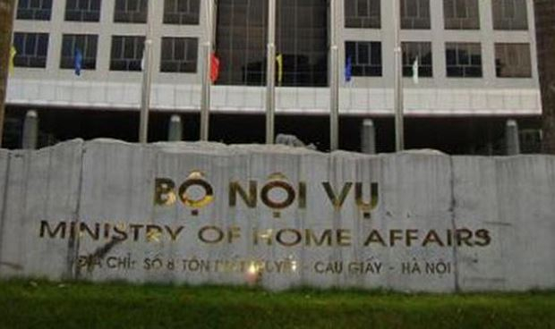 Bộ Nội vụ cần chấn chỉnh việc quản l&yacute; c&aacute;n bộ, c&ocirc;ng chức