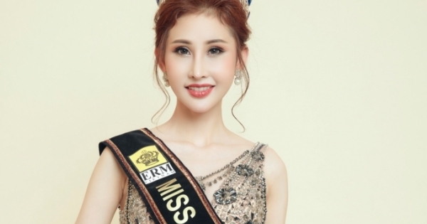 Chi Nguyễn gợi cảm trong trang phục dạ hội trước thềm Chung kết Miss Asia World