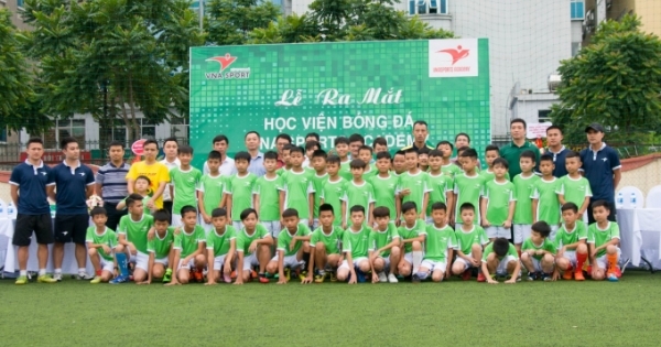 Ra mắt Học viện Bóng đá VNASPORTS ACADEMY