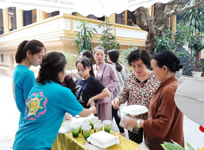 22F6F725-F250-4ACF-ADDC-AB70DDE84173