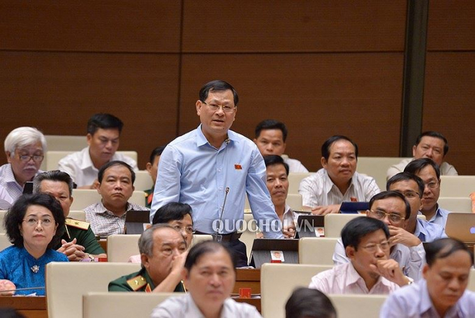 ĐB Nguyễn Hữu Cầu (Nghệ An) chất vấn