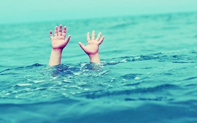 Ra s&ocirc;ng tắm, hai anh em đuối nước thương t&acirc;m