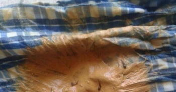 Nước sinh hoạt của SV bẩn như nước ao, ĐH Kinh tế quốc dân xin lỗi