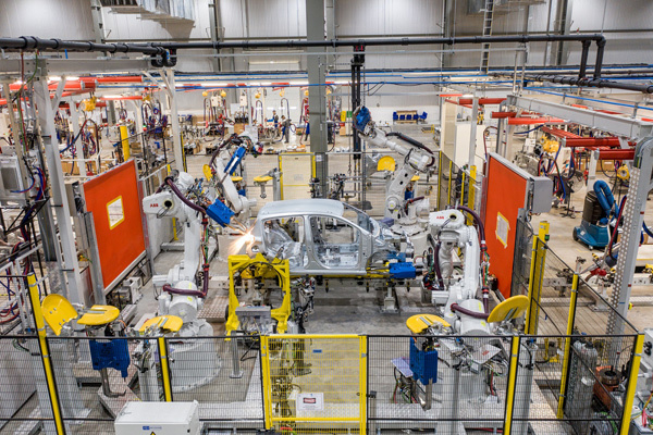 vinfast-huyen-thoai-nganh-cong-nghiep-o-to-viet-nam-1