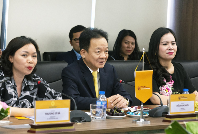 Chủ tịch HĐQT kiêm Tổng Giám đôc Tập đoàn T&amp;amp;T Group tiếp Bộ trưởng Ngoại giao Bờ Biển Ngà Marcel Amon Tanoh.