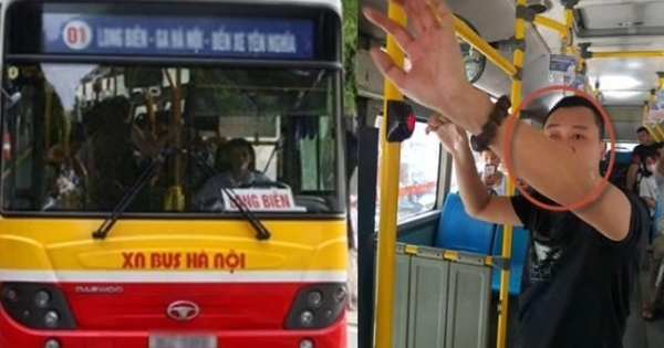 Tạm giữ người đàn ông lôi "của quý" ra thủ dâm trên xe buýt để làm rõ hành vi dâm ô