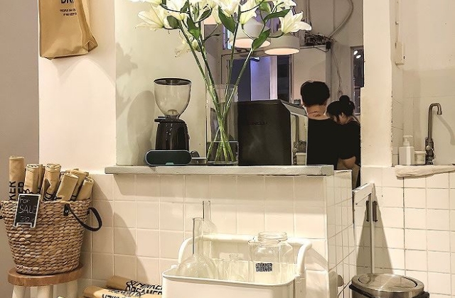 Ph&acirc;n loại r&aacute;c thải: Bao giờ quy định đi v&agrave;o thực tế?