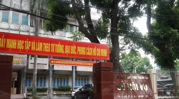 Thanh Hóa: Bắt một trưởng phòng của Sở Nội vụ tại nhà riêng