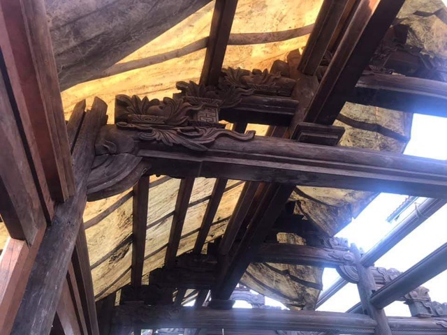 Nhà cổ của tầng lớp quan lại, địa chủ thời xưa được ưa chuộng nhờ họa tiết trang trí tinh xảo.