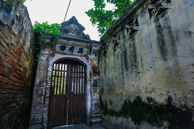 Sau này, khi con cháu của họ lớn lên, thay vì về quê, họ lựa chọn ở lại Hà Nội để sinh sống.