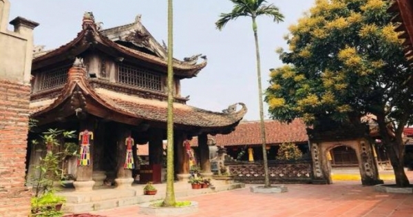 Ngôi chùa cổ sở hữu đôi giếng mắt rồng