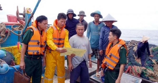 Phát hiện, xử lý nhiều phương tiện vi phạm hành lang an toàn các công trình dầu khí trên biển