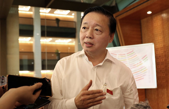 Bộ trưởng Bộ T&agrave;i nguy&ecirc;n v&agrave; M&ocirc;i trường Trần Hồng H&agrave;.