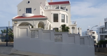 Cận cảnh loạt biệt thự “xẻ thịt” núi Cô Tiên ở Nha Trang