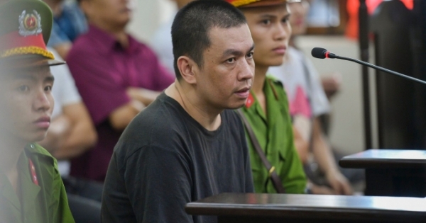 Vụ án cố ý gây thương tích vì chó dữ tại Hà Giang: Cần làm rõ nhiều vấn đề