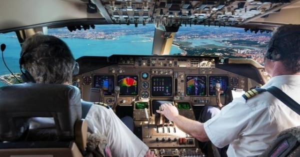 Cục hàng không Việt Nam nói gì về việc cấp phép bay cho phi công Pakistan?