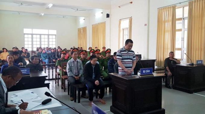 8e5f4da7f7e41eba47f5