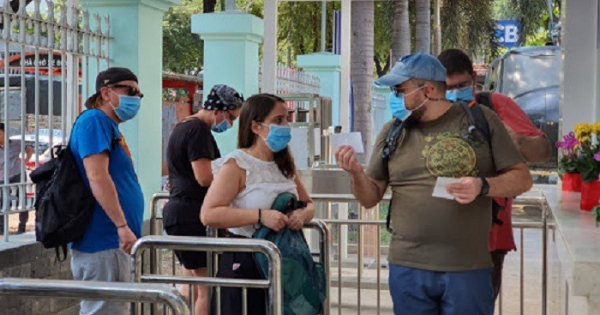 Khách quốc tế trong tháng 6 chưa nổi 9 nghìn lượt, giảm 99,3% so với cùng kỳ 2019