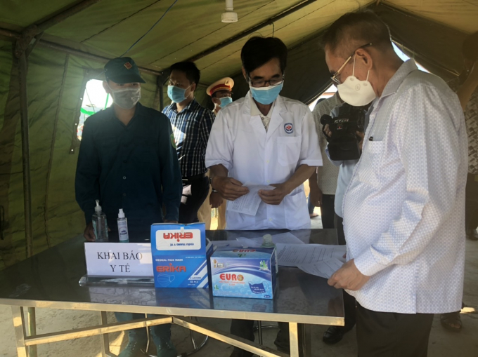 4F1352DD-88D6-49DF-8322-D5E492028033.