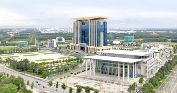 Tạm ngưng giao dịch thủ tục hành chính trực tiếp tại Trung tâm Hành chính công tỉnh Bình Dương