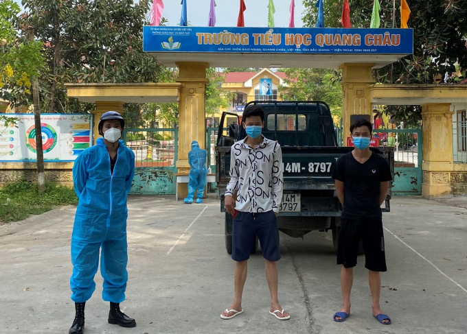 2-i-t-ng-tr-n-c-ch-ly-th-n-N-i-Hi-u-Quang-Ch-u-ok