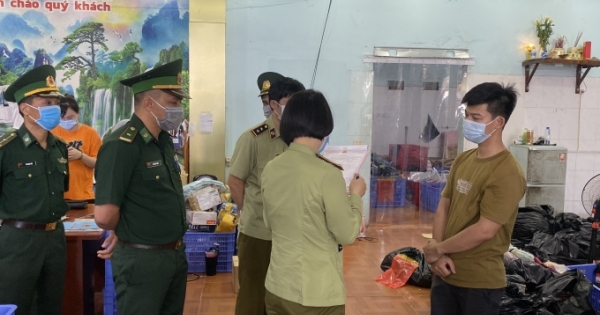 Quảng Ninh: Phát hiện kho chứa nhiều sản phẩm nhập lậu các thương hiệu nổi tiếng