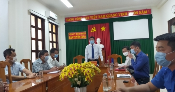 Cùng Đảng bộ và nhân dân Bình Thuận “tìm hiểu 110 năm Ngày Bác Hồ ra đi tìm đường cứu nước”