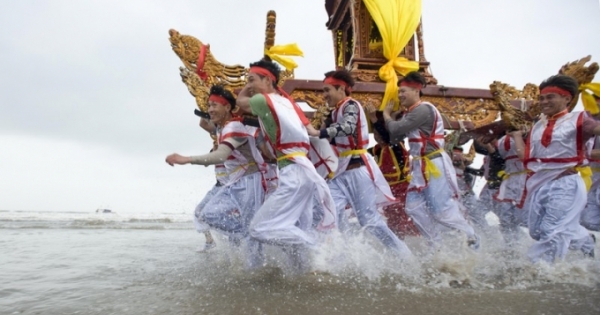 Đền Cờn xứ Nghệ