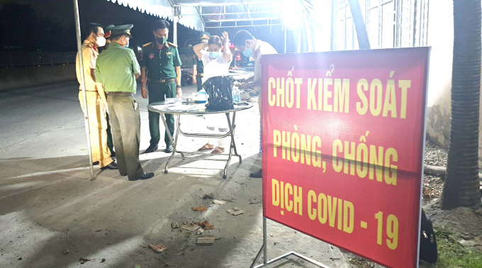 Chốt kiểm soát dịch bệnh Covid-19 trên các tuyến quốc lộ tại Đồng Nai