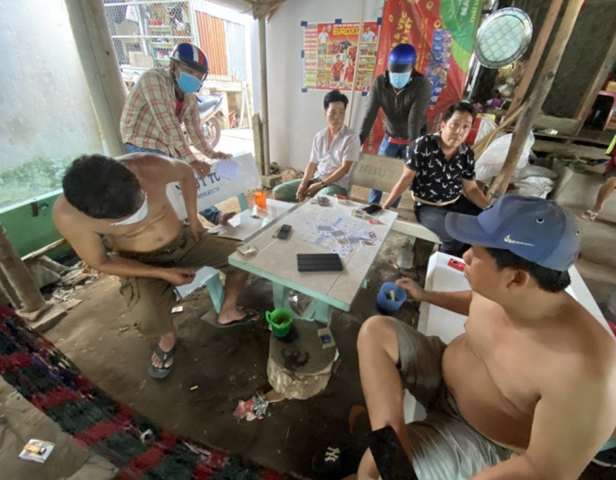 f2bec95a25e8d0b689f9