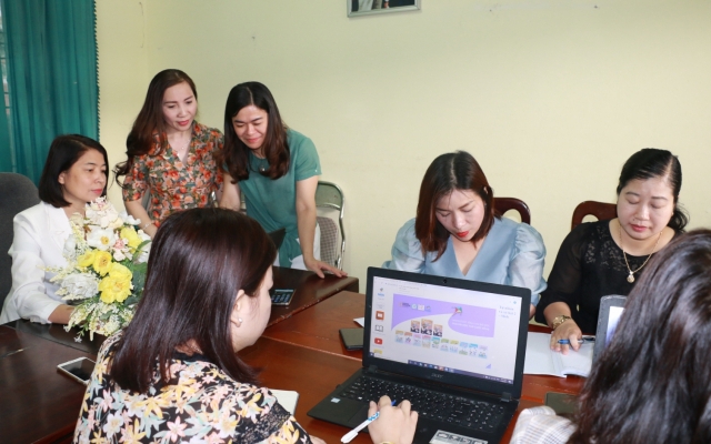 Nghệ An: Công bố sách giáo khoa lớp 2 và lớp 6 năm học 2021-2022