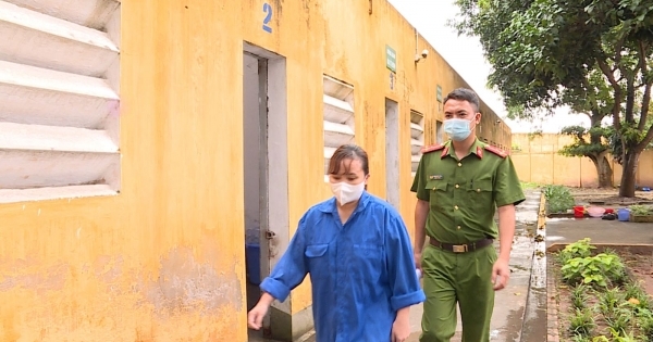 Hưng Yên: Bắt "nữ quái" sử dụng “Sổ đỏ” giả để lừa đảo chiếm đoạt hơn 30 tỷ đồng