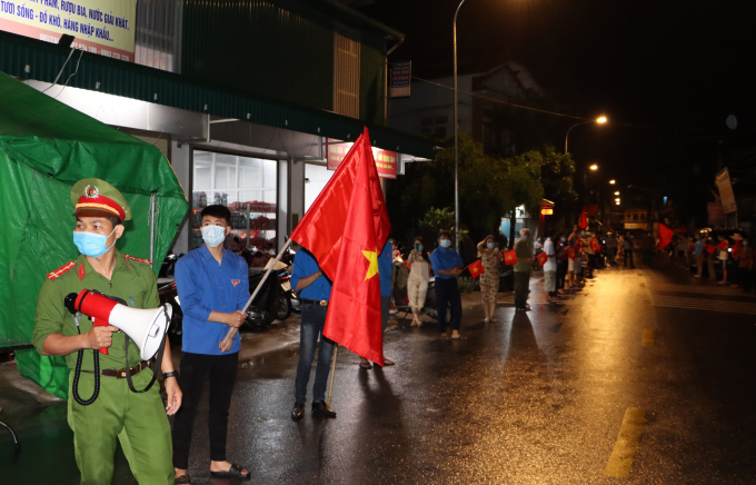 z2541488805597_2fee51582eaf9ef753fb17bbe23ca122