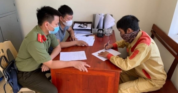 Người đàn ông cố vượt chốt kiểm soát vào vùng phong tỏa tại Hà Tĩnh