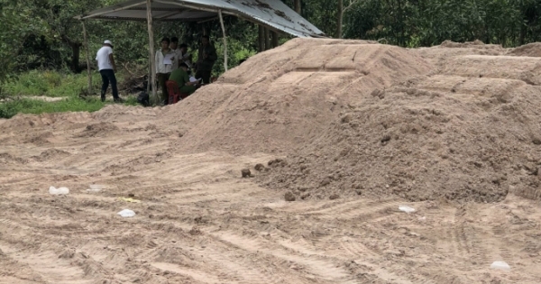 Tịch thu 630m3 cát bồi nền