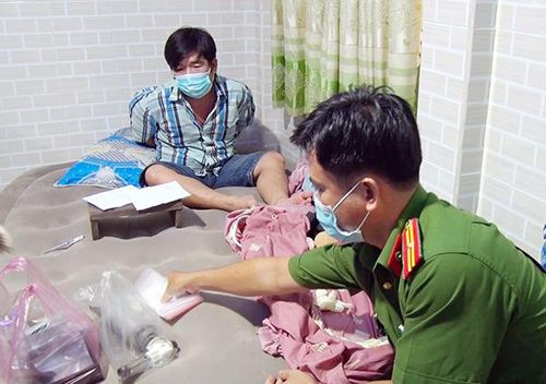 4E5091A4-C7A4-496A-BC2C-4B3D1556F506.