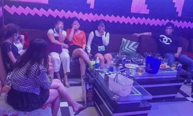 0A30917C-75F0-4798-877C-AA7197600D5A.