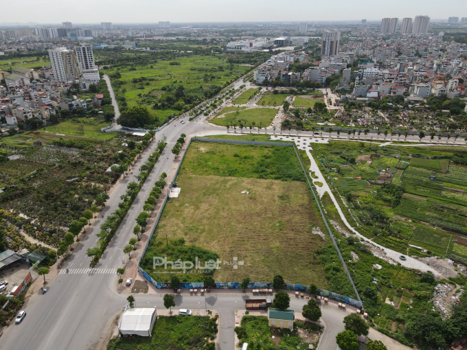 Theo giới thiệu thì dự án này sẽ khởi công vào quý II/2021 và thời gian bàn giao nhà là vào quý II/2023. Giá bán từ 1,9 tỷ đồng/căn.