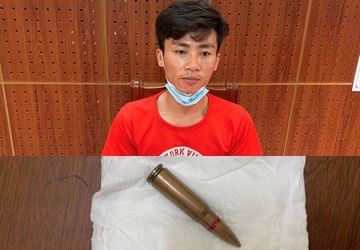 Đối tượng Đức c&ugrave;ng tang vật của vụ &aacute;n.